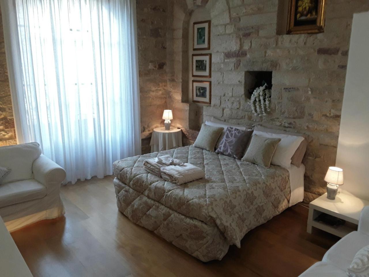 Case Brizi Assisi Exterior photo